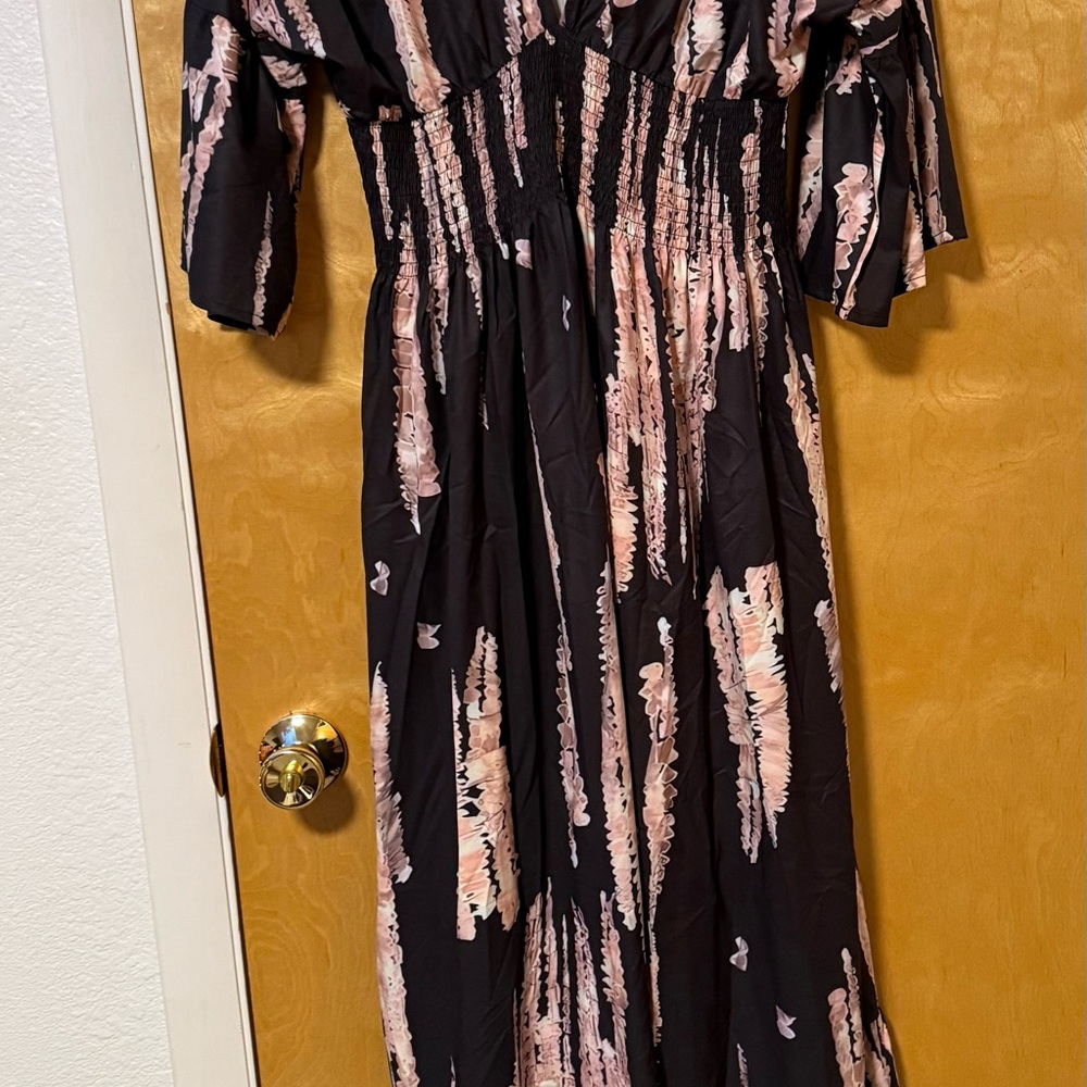Elegant Black and Pink Maxi Dress